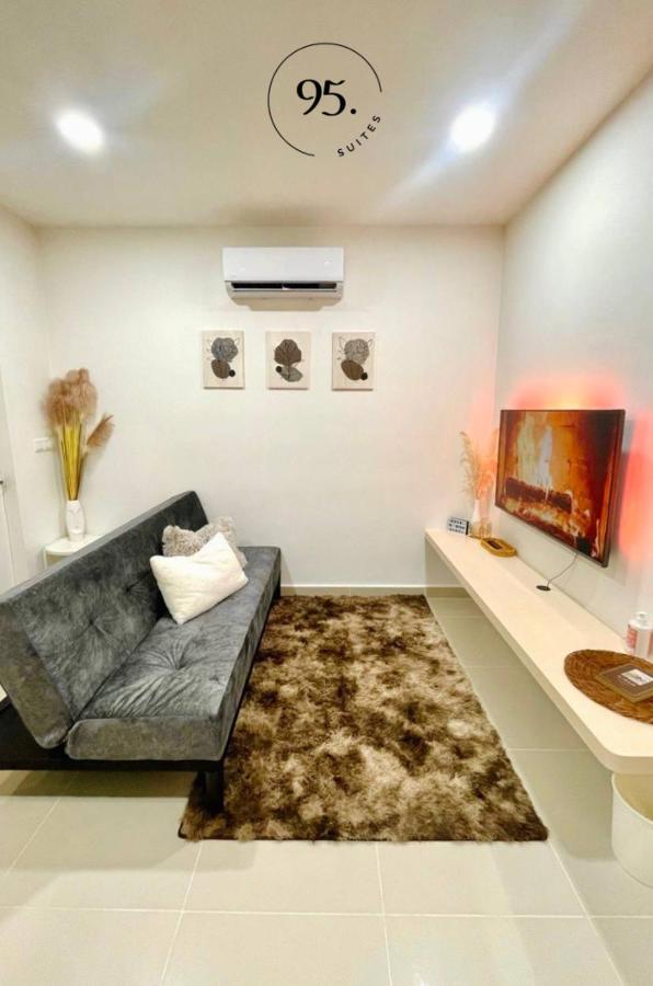 The Shore 12, By Hypnossuites Apartment Kota Kinabalu